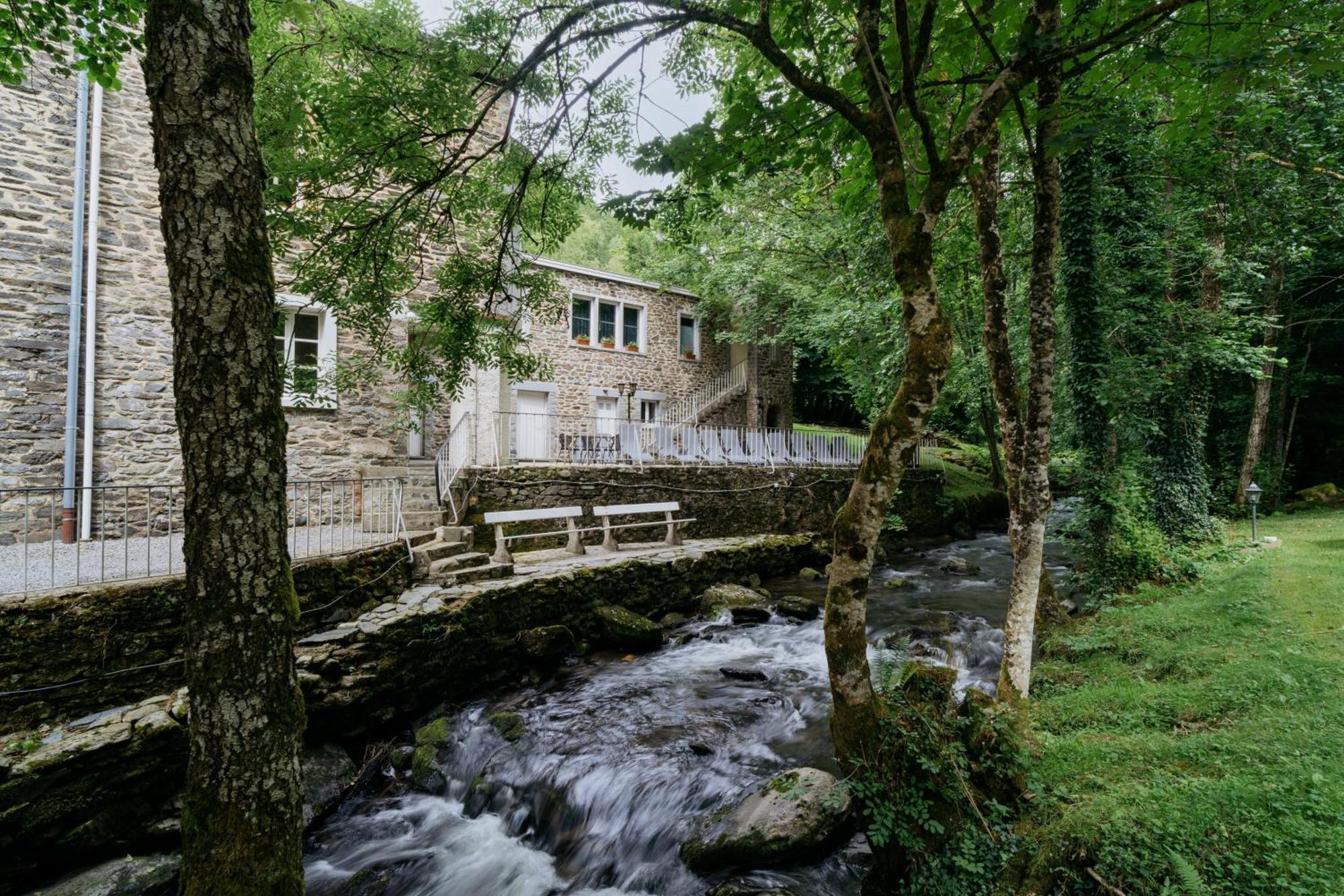 Hotel L'Eau Vive Vresse-sur-Semois Ngoại thất bức ảnh